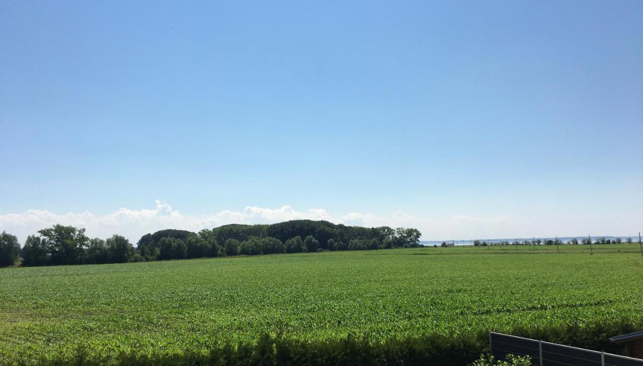 Gaestehaus Luessvitz Ummanz Buitenkant foto